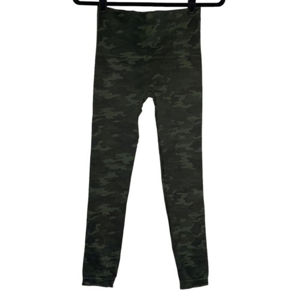 Spanx Green Camo Look at Me Now Seamless Leggings Medium